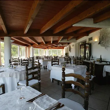 Club Cormorano 4*