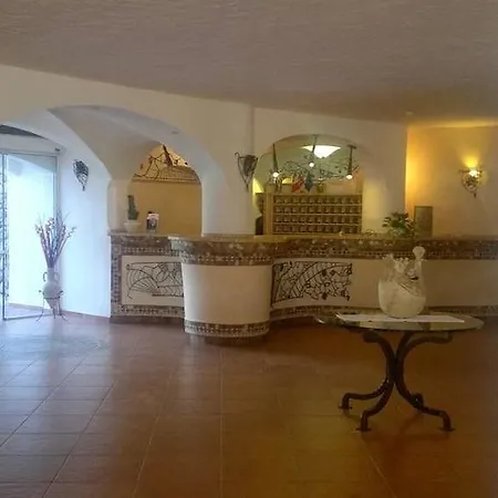 מלון Club Cormorano