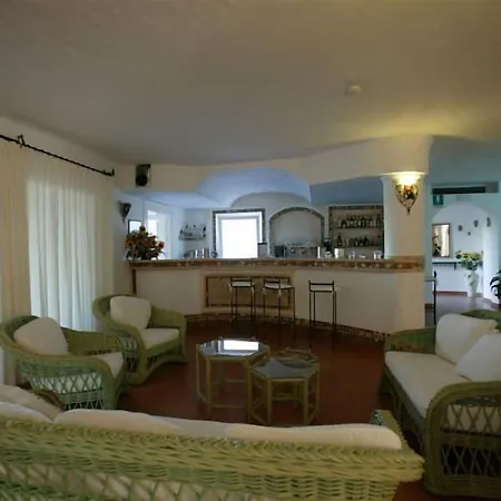 Club Cormorano Szálloda 4*