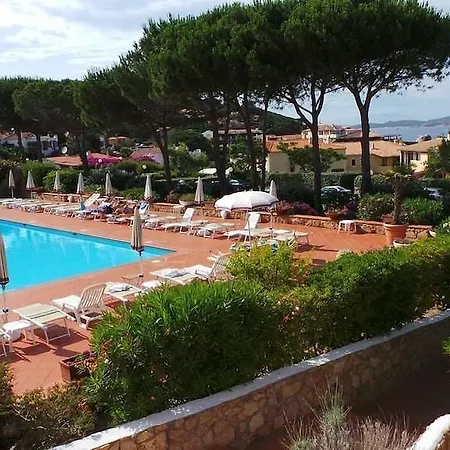 Club Cormorano 4* Baja Sardinia