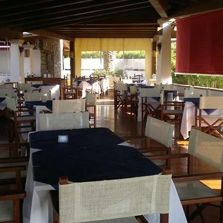 Club Cormorano Szálloda 4*