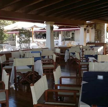 מלון Club Cormorano