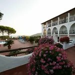 Club Cormorano Otel
