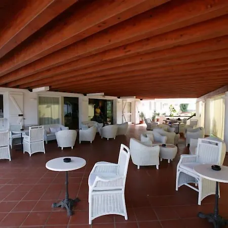 Szálloda Club Cormorano 4*