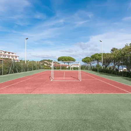 Szálloda Club Cormorano