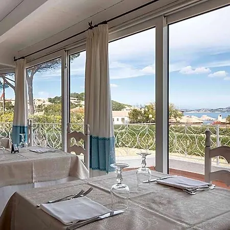 Club Cormorano 4* Baja Sardinia