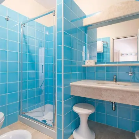 Club Cormorano Szálloda 4*