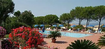 Club Cormorano Otel 4*