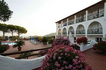 Club Cormorano 4* Baja Sardinya