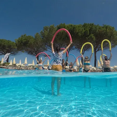 Club Cormorano Hotel 4*