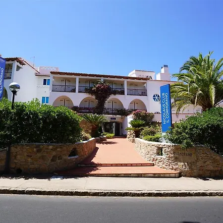 Szálloda Club Cormorano 4*