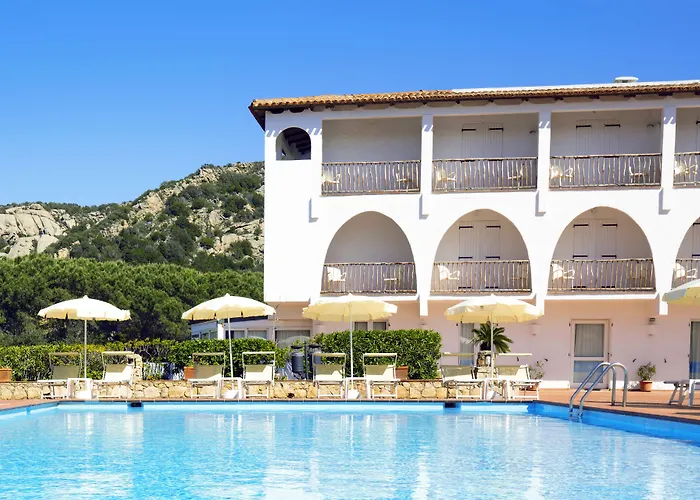 Club Cormorano Hotel