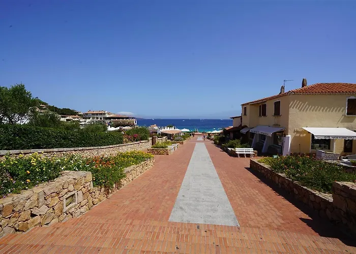 Hotel Club Cormorano 4*