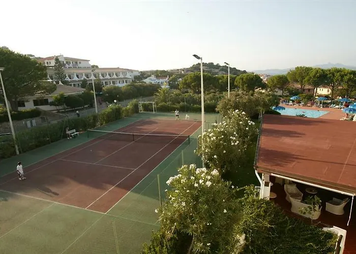 Club Cormorano Hotel